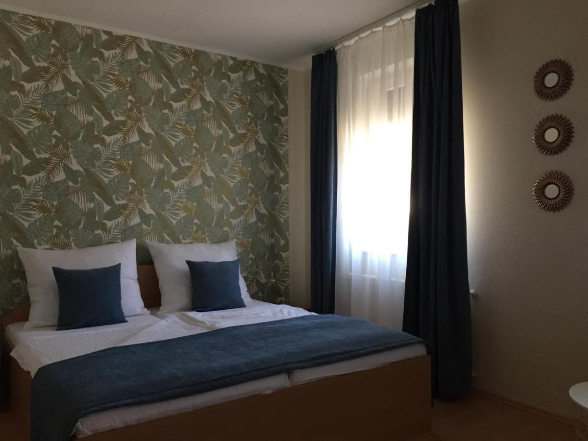 Kikerics Vendeghaz Bed & Breakfast Villany Ngoại thất bức ảnh